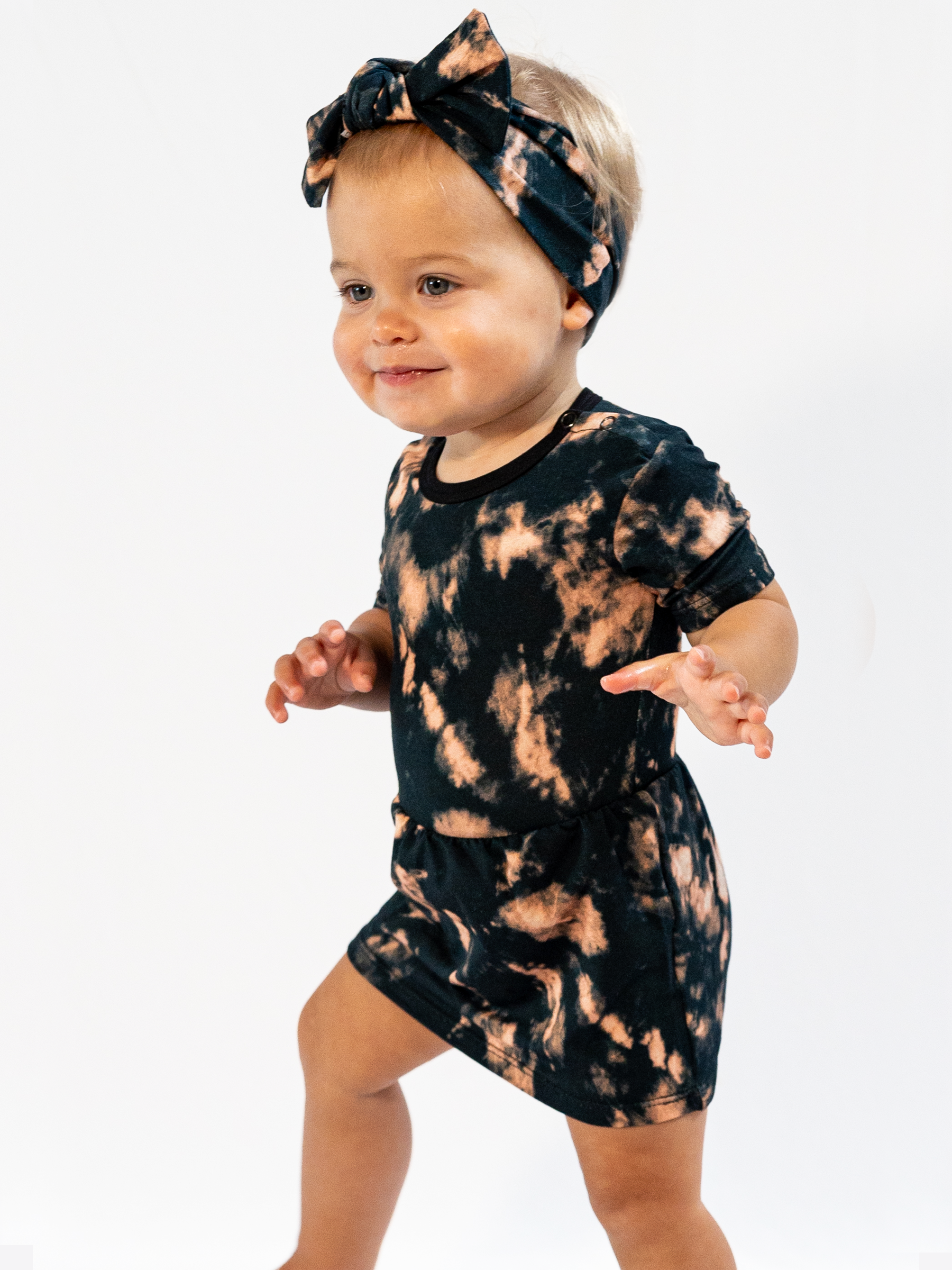 Black Tie-Dye Bodysuit Dress 6-9 months